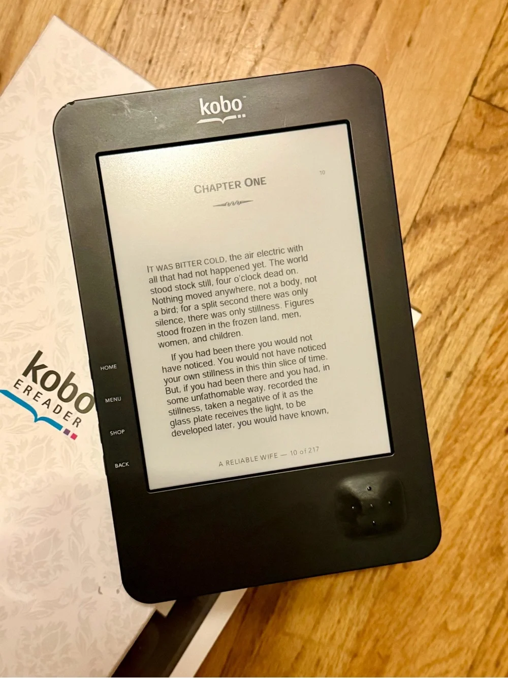 Kobo WiFi N289 eReader with Original Box